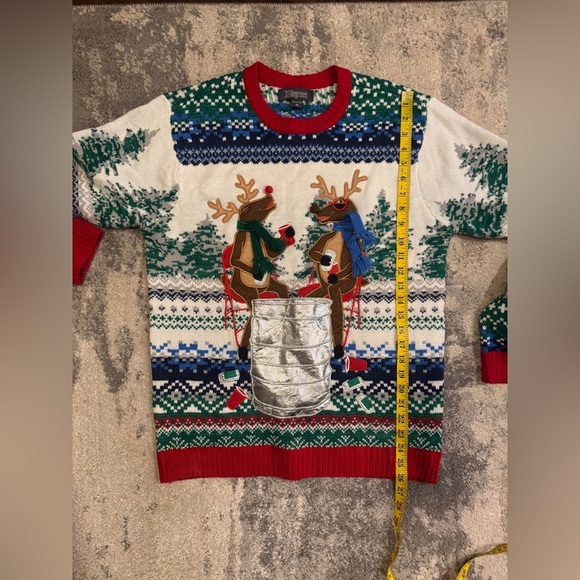 Festive Reindeer Sweater - Multicolor - Picture 7 of 7